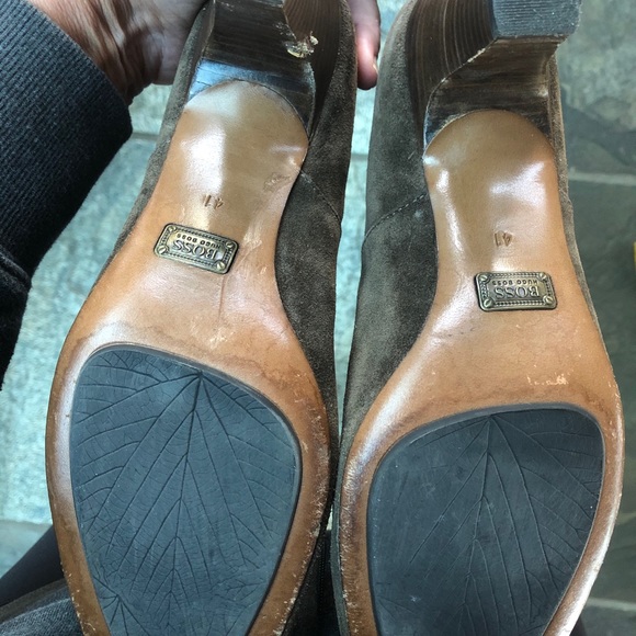 Hugo Boss Boots - Picture 4 of 11